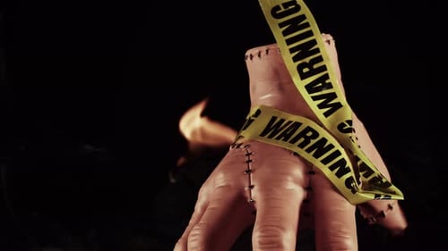 Panneau en forme de main découpé avec bande d'avertissement Halloween Concept 1