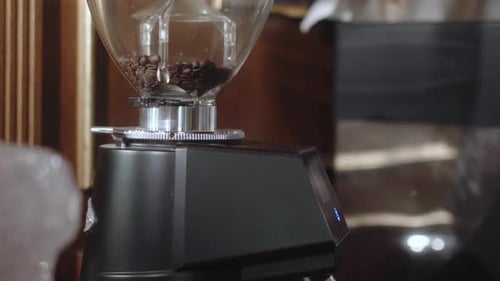 Milling Coffee Beans Coffeegrinder Operation Stages Making Coffee