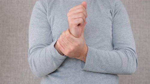 Dolor en la articulación de la muñeca