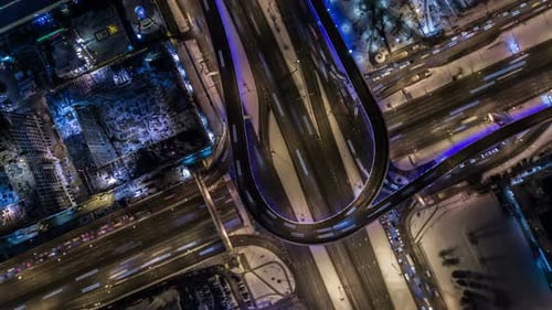 City Crossroad Loop in Wintertime