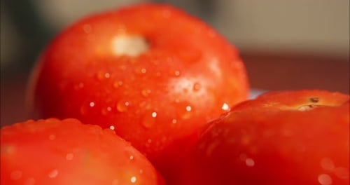 Tomatoes Spinning On A Plate
