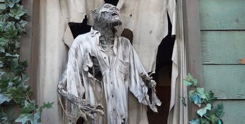 Ghost House - Crying Deadman