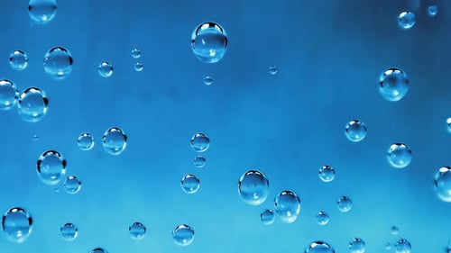 Wasserblasen (4K)